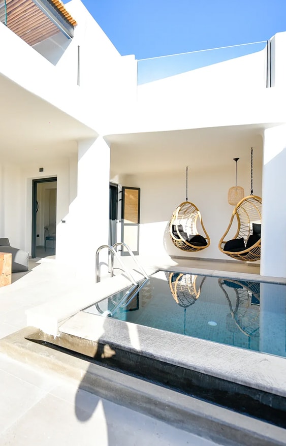 https://tropicanasuitesandvillas.com/wp-content/uploads/2026/05/3-6.avif